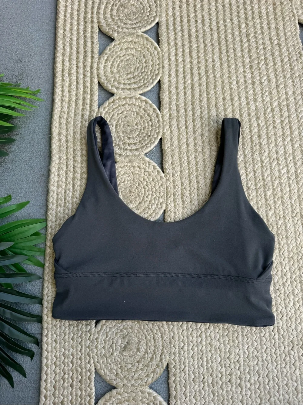 lululemon athletica Black Tie-Dye Scoop Sports Bra size 6
